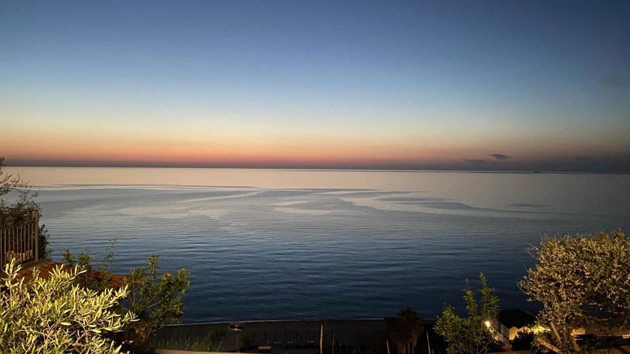Caia Appartamenti Tropea Kültér fotó