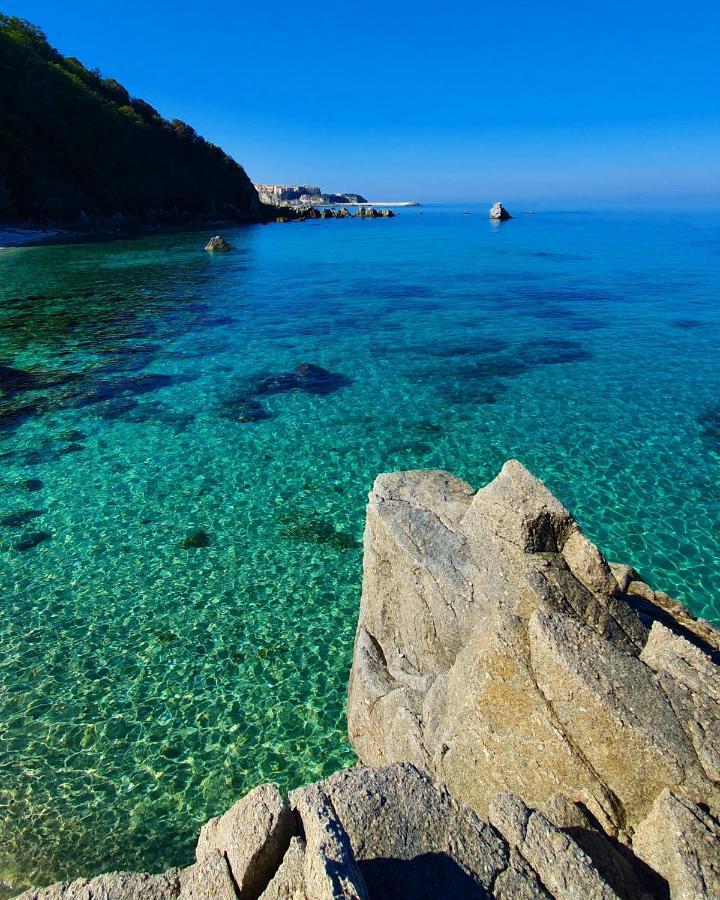 Caia Appartamenti Tropea Kültér fotó