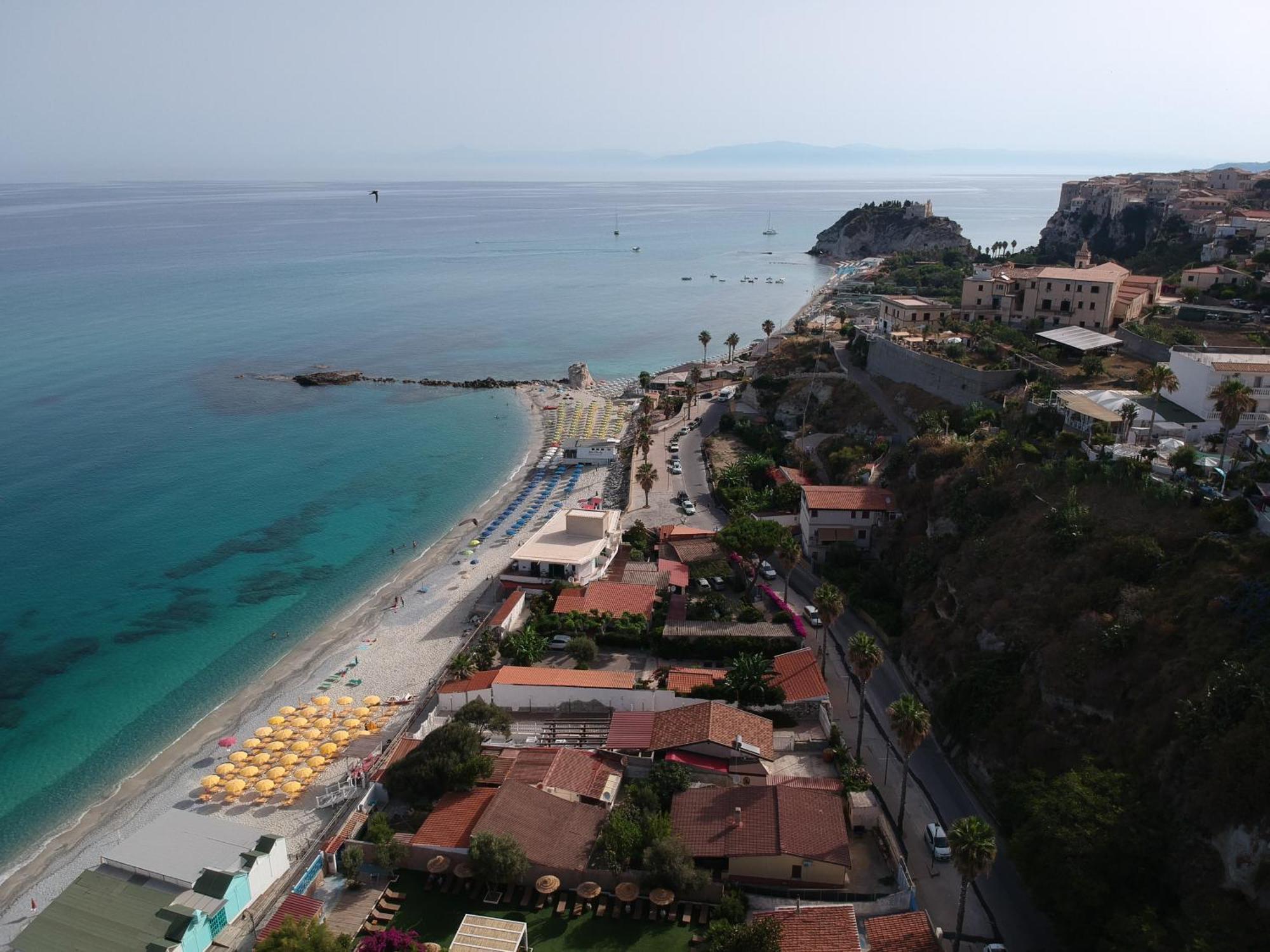 Caia Appartamenti Tropea Kültér fotó